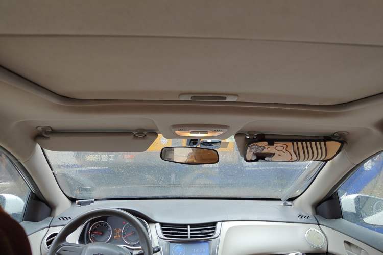 Used Chevrolet Sail 2015 Sail 3 1.5L Manual with Ideal Sunroof Edition