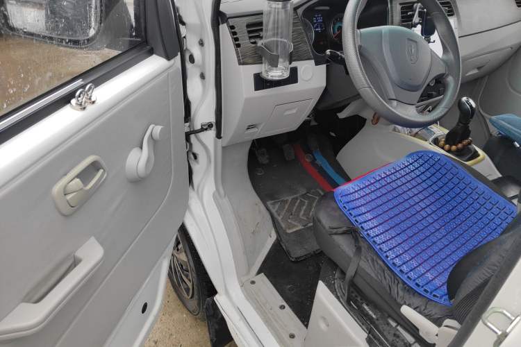 Used Jinbei New Hiace X30L 2021 1.5L Wealth Edition Bus Non-Air-Conditioned China VI Standard SWC15M Driver Seat