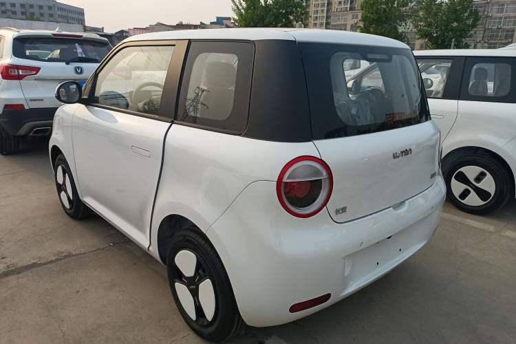 Used CHANGAN NEVO Lumin 2025 205 km Xiangqin Version Rear Left 45 Deg