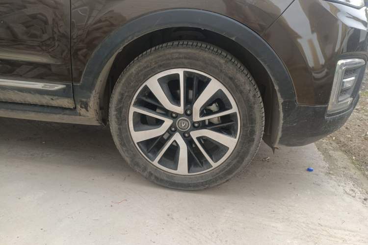 Used CHANGAN CS55 2017 1.5T Automatic Xuan Dong Model Right Front Wheel Hub