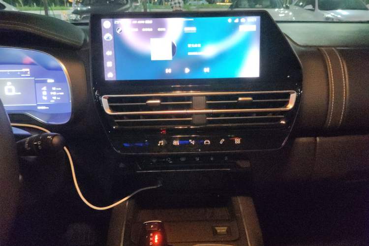 Used Citroen C5 AIRCROSS 2023 400THP Longitudinal Engine Version