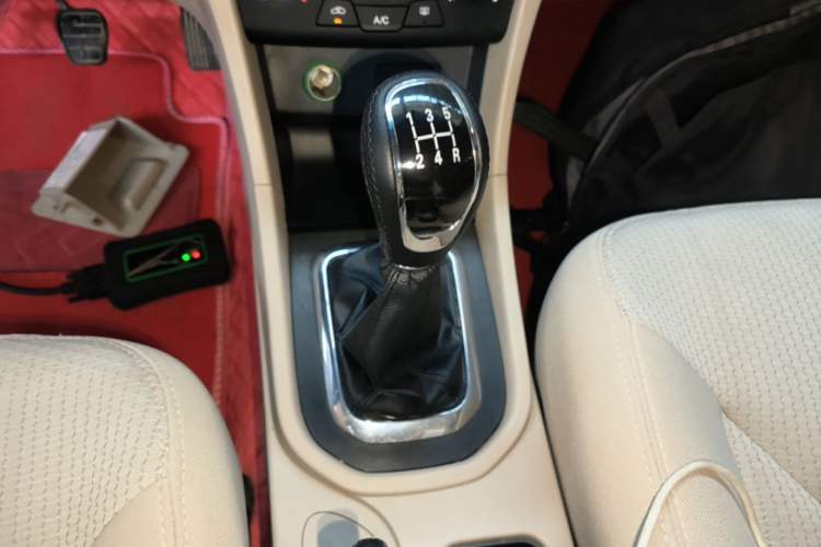 Used Chery Arrizo 3 2015 1.5L Manual High-End Version