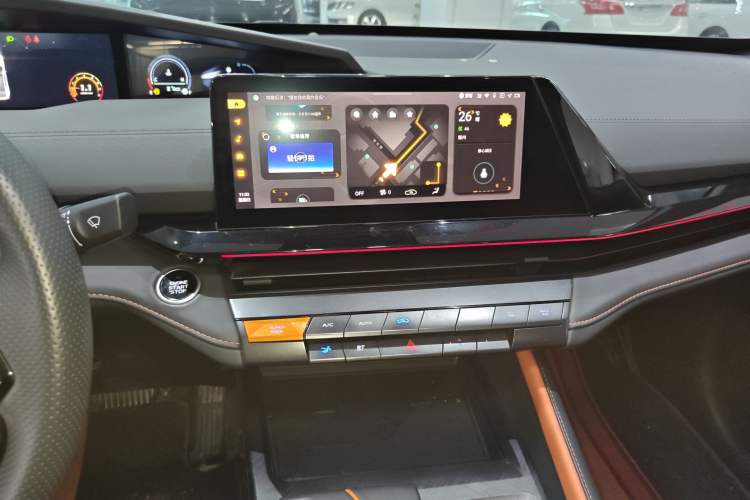 Used CHANGAN UNI-V 2022 1.5T Prestige Version
