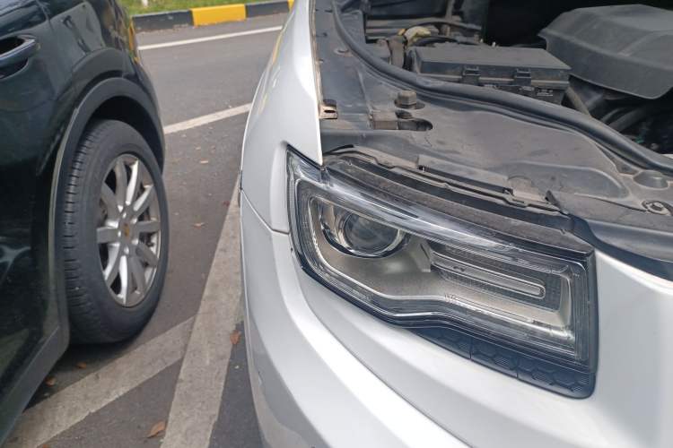 Used Jeep Grand Cherokee 2014 3.6L Flagship Prestige Edition
