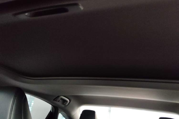 Used Toyota Avalon 2023 Dual-Engine 2.5L Luxury Edition
