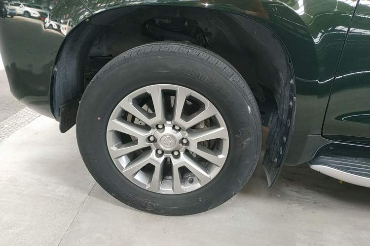 Used Toyota Prado 2018 3.5L Automatic TX-L with Rear-Mounted Spare Tire