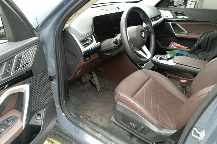 Used BMW X1 2023 sDrive25Li X Design Package Driver Seat