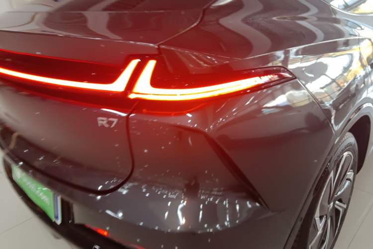 Used Rising R7 2023 Rear-Drive Screen King Pro Edition