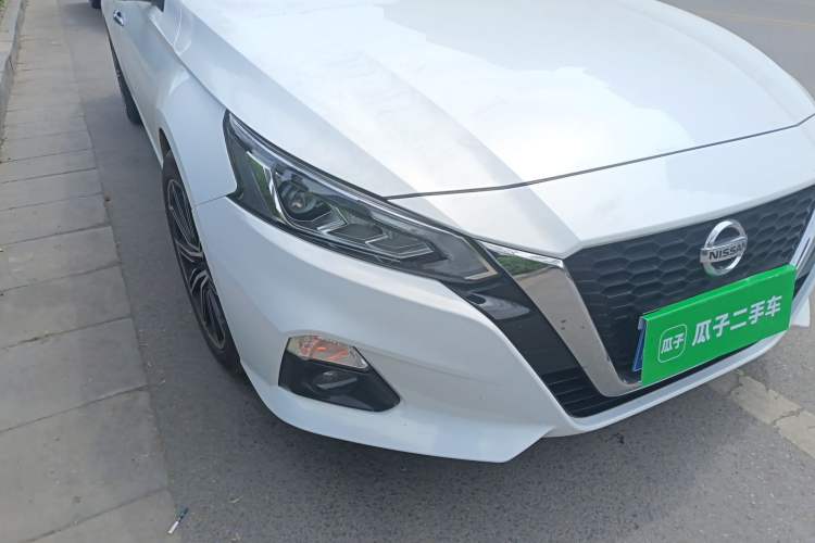 Used Nissan Teana 2021 2.0L XL Comfort Edition Right Front Headlight