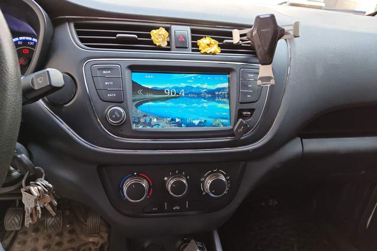 Used CHANGAN KAICHENG Ounuo S 2021 1.5L Ono S Smart Edition Dual-Steaming Air-Conditioned Bus JL473QG Audio And AC Panel