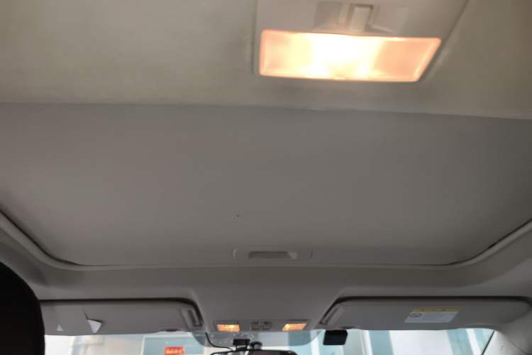 Used Mazda CX-7 2014 2.5L 2WD Luxury Edition Headliner