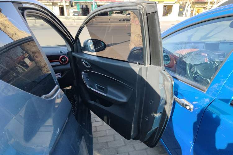 Used Chery New Energy Little Ant 2022 Sweet Pink Edition Half-Sugar Version 3-Cell Lithium 30kW 301km