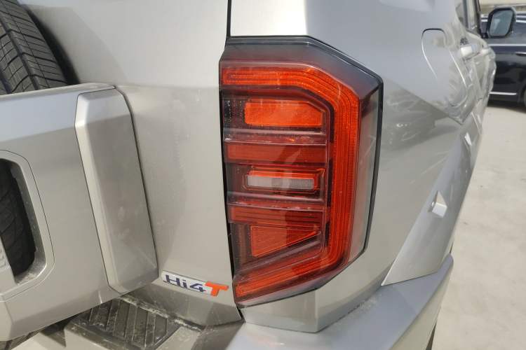 Used Tank 400 New Energy 2024 Hi4-T City Edition Right Rear Taillight