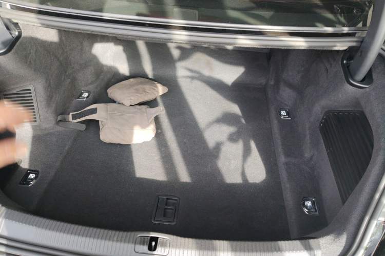 Used Audi A8 2024 A8L 50 TFSI quattro Prestige Edition