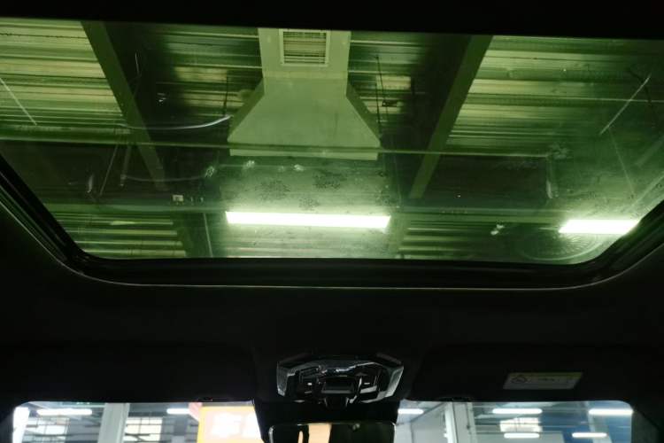 Used JETOUR Traveler 2023 2.0T All-Wheel Drive CrossPRO+
