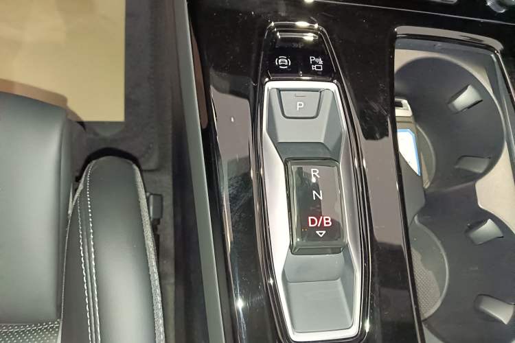 Used Audi Q6L e-tron 2026 First Launch Navigation Edition