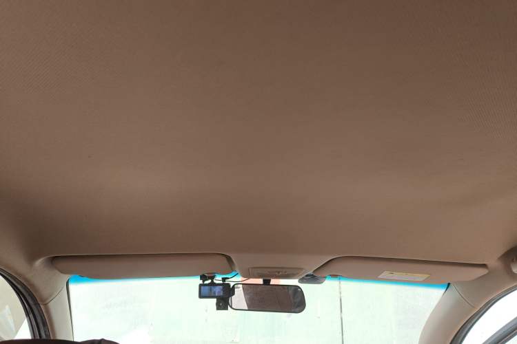 Used Baojun 730 2016 Revised 1.5L Manual Standard Version 7 Seats China V Emission Standard