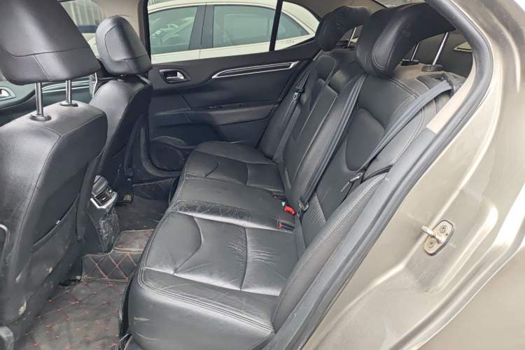 Used Citroen C4L 2015 1.8L Automatic Prestige Edition Left Rear Seat