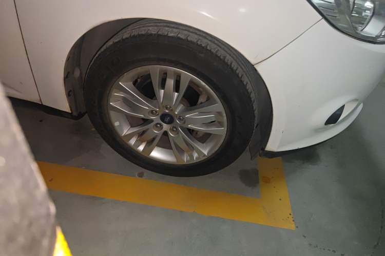 Used Ford Focus 2012 Sedan 1.6L Automatic Comfort Model