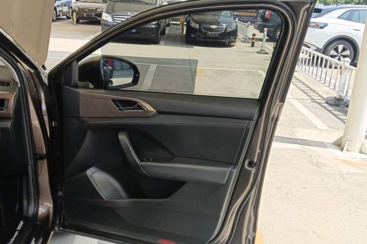 Used Volkswagen Tharu 2019 280TSI Two-Wheel Drive Comfort Edition China V Standard