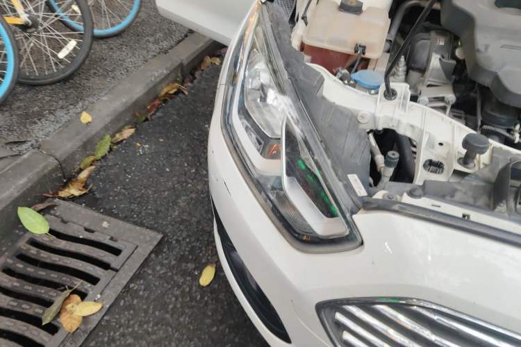 Used Ford Escort 2017 Happiness Edition 1.5L Automatic Fashion Version
