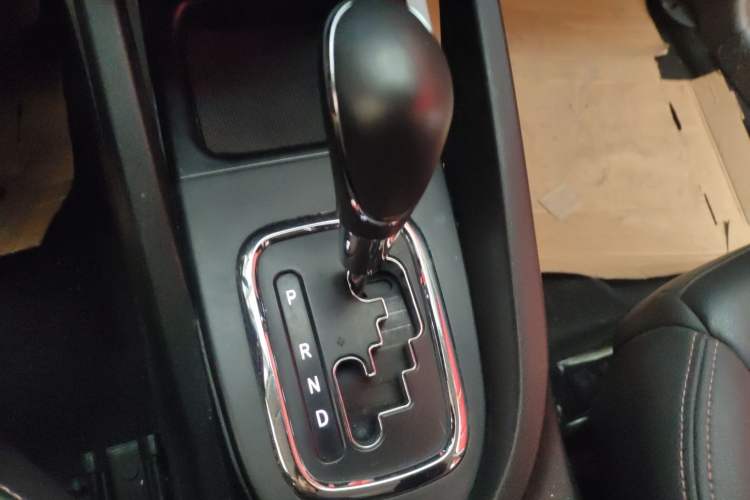 Used Changan CS35 2016 1.6L Automatic Luxury Model China V Standard