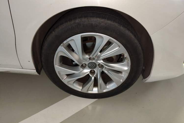 Used Citroen C4L 2013 1.6 THP Automatic Impression Edition
