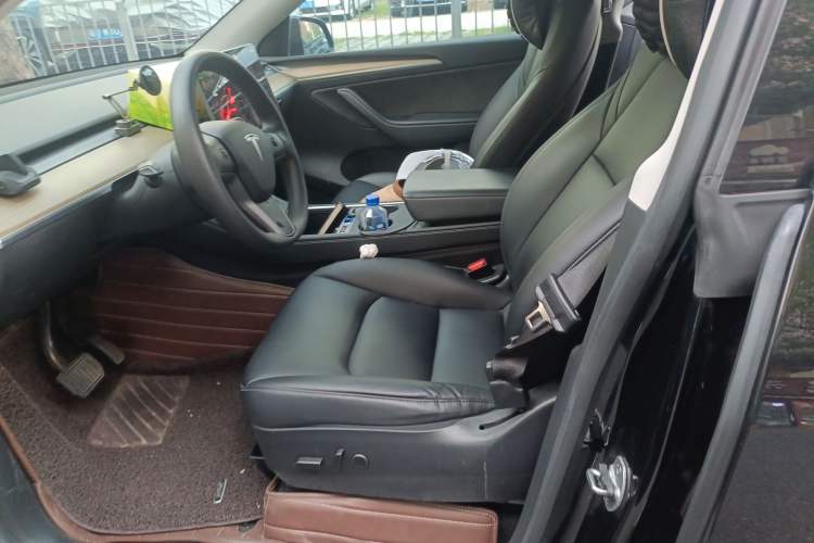 Used Tesla Model Y 2022 Rear-Wheel-Drive Version