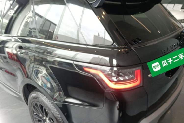 Used Land Rover Range Sport 2021 3.0 L6 SE
