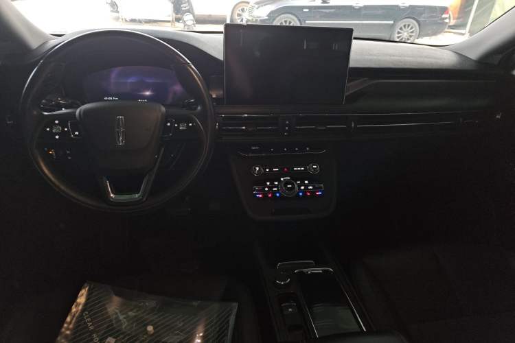 Used Lincoln Corsair 2022 2.0T Two-Wheel Drive Deluxe Edition