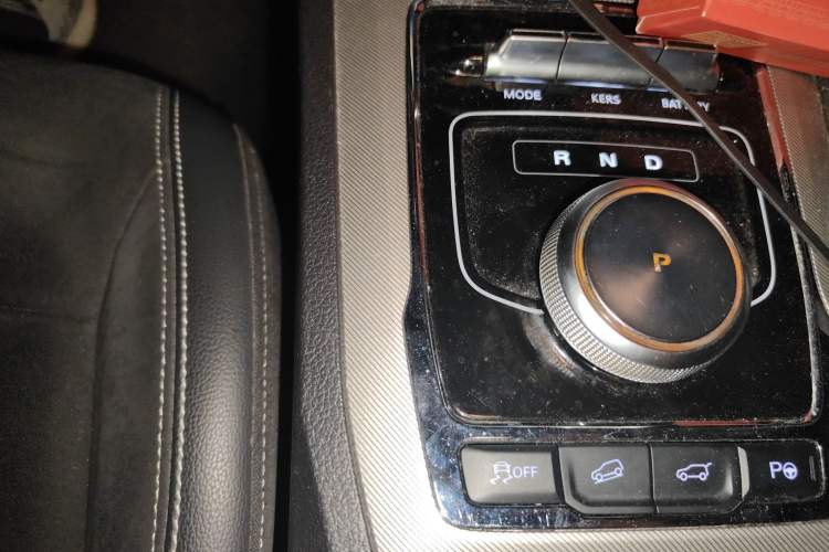 Used Roewe RX5 New Energy 2017 ERX5 EV400 Electric Internet Supreme Edition Gear Lever