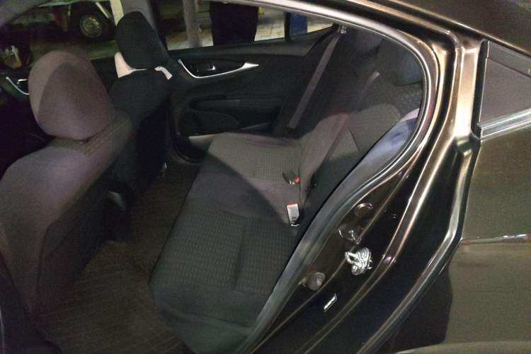 Used Honda Crider 2015 1.8L automatic luxury edition