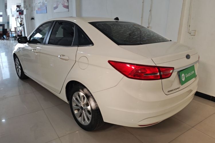 Used Ford Escort 2017 Happiness Edition 1.5L Automatic Fashion Version
