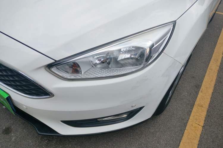 Used Ford Focus 2017 Hatchback 1.6L Automatic Comfort Plus SmartDrive Edition
