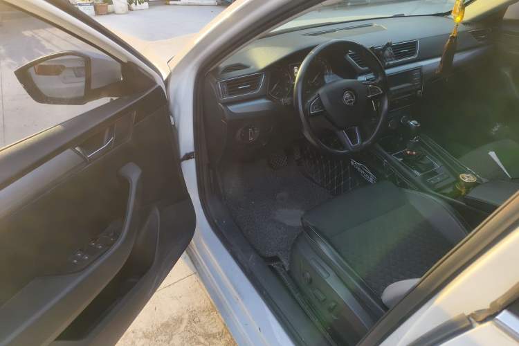 Used Skoda Superb 2016 TSI280 DSG Innovation Edition