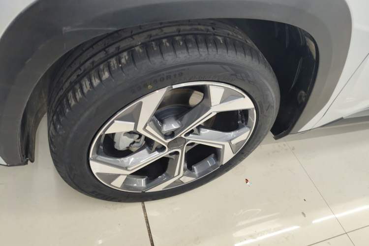 Used Geely Auto FX11 2023 1.5TD DCT Prestige Edition