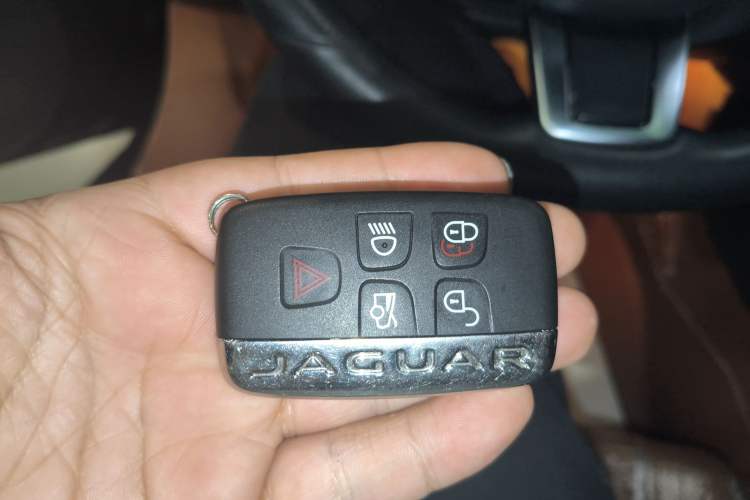 Used Jaguar F-TYPE 2021 P380 All-Wheel-Drive V6 Track Legend Edition Interior 1