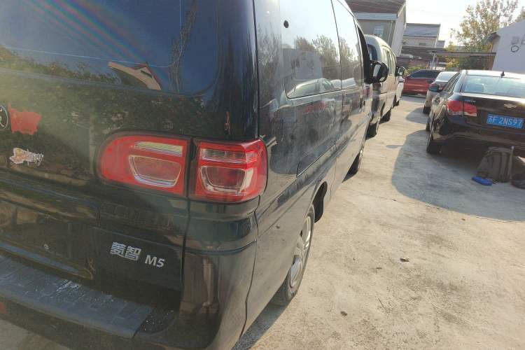 Used FORTHING Lingzhi 2021 M5L 2.0L Utility Model