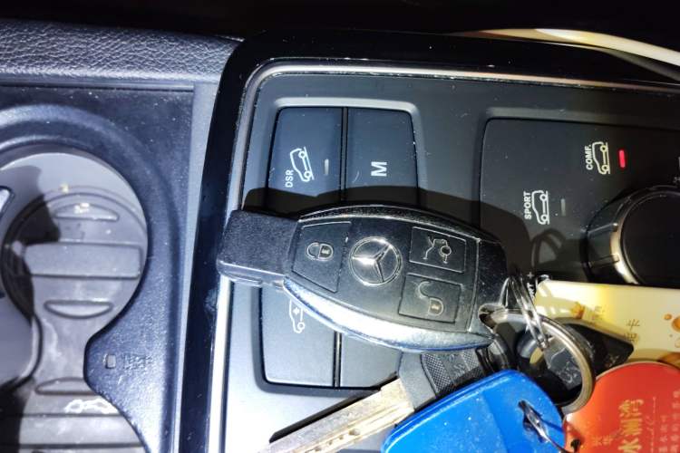 Used Mercedes-Benz GLE Coupe 2018 GLE 400 4MATIC Coupe SUV Interior 1