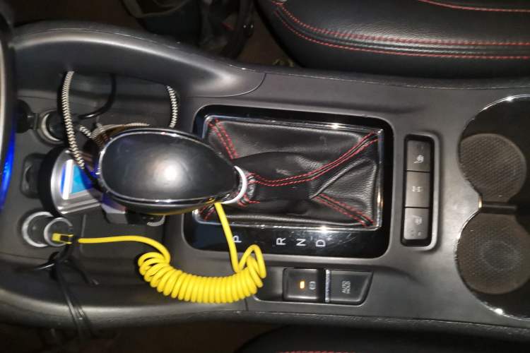 Used CHANGAN CS75 2015 1.8T Automatic 4x4 Prestige Model China V Emission Standard