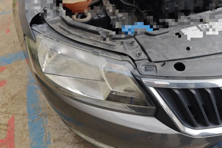 Used Skoda Rapid 2013 1.6L Automatic Smart Selection Model