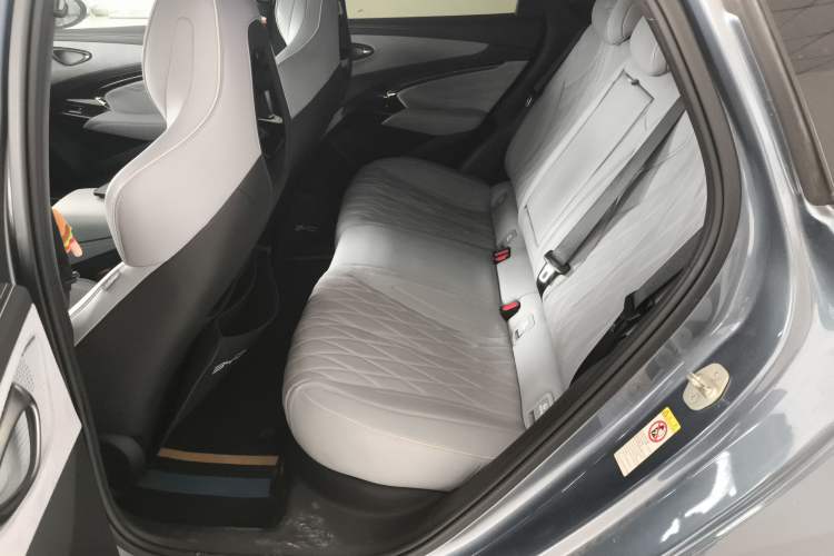 Used BYD Seal 2022 650 km All-Wheel-Drive Performance Version
