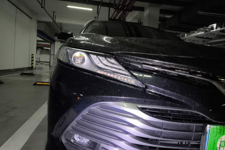 Used Toyota Camry 2019 Revised Version Dual-Engine 2.5 HG Luxury Edition Right Front Headlight