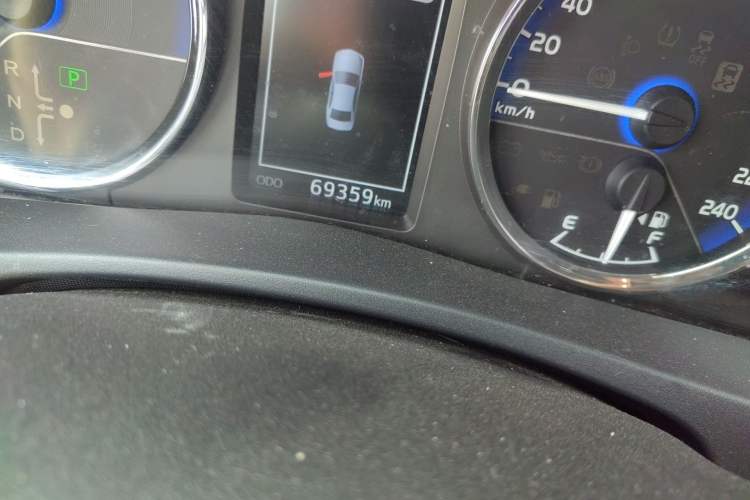 Used Toyota Corolla Hybrid E+ 2019 1.8L E-CVT Leading Edition Odometer Close Up