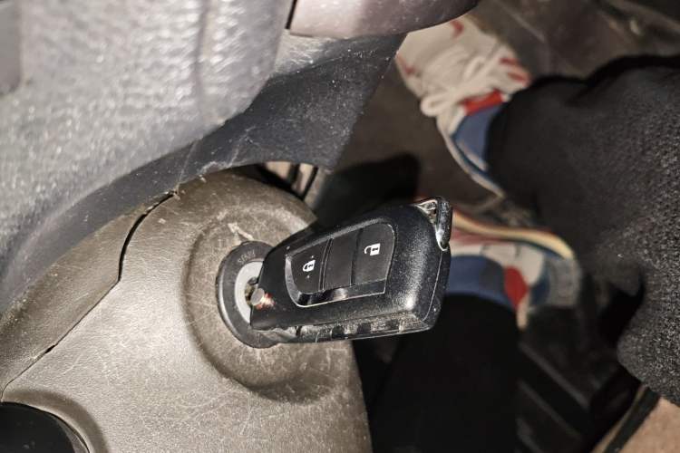 Used Toyota YARiS L Zhi Xuan 2015 1.5E Automatic Charm Edition Interior 1