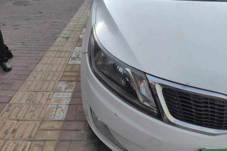 Used Kia K2 2012 Sedan 1.4L Automatic GLS Commemorative Edition