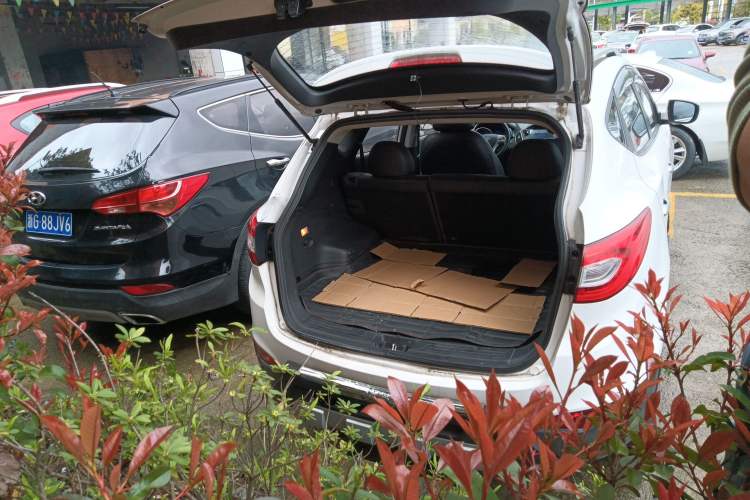 Used Hyundai ix35 2015 2.0L Automatic 2WD Smart Type China IV
