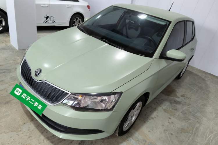 Used Skoda Fabia 2016 1.4L Automatic Car Enjoy Edition