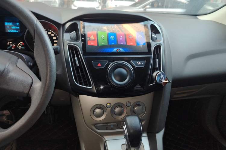 Used Ford Focus 2012 Sedan 1.6L Automatic Comfort Model