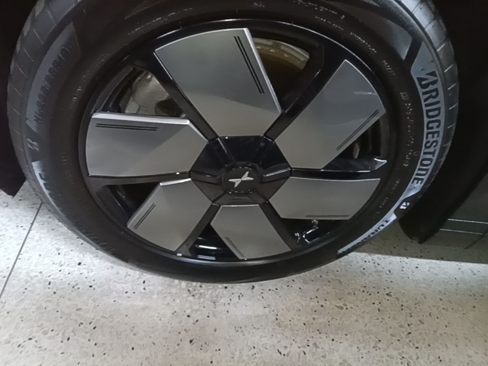 XPeng X9 2024 640 All-Wheel Drive High-Performance Max — снимка 10